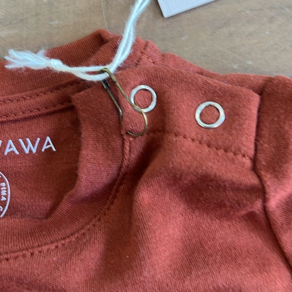 Wild Wawa rust long sleeve pocket tee nwt - Picture 4 of 5